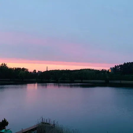 Dom Nad Jeziorem Stacja Hartowiec 펜션 *